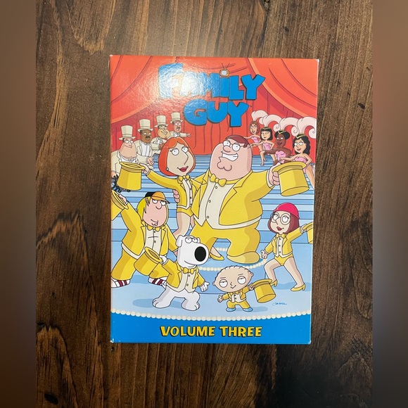 Family Guy DVD sets - Picture 5 of 8
